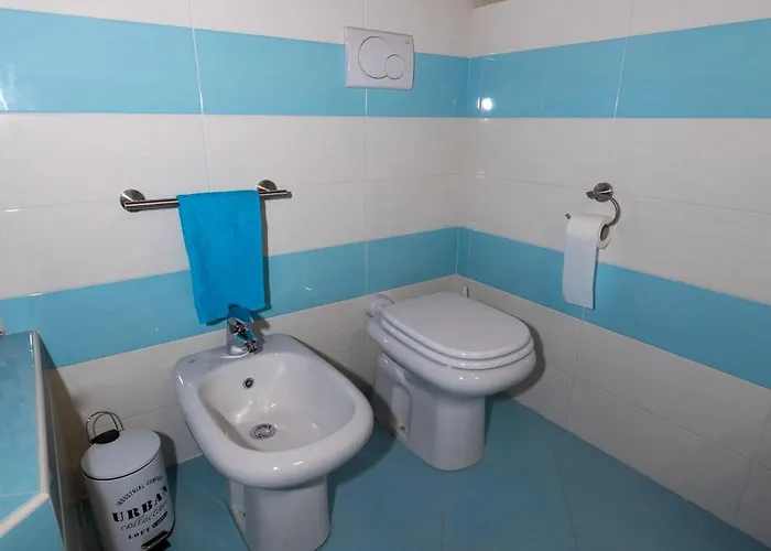 La Mansarda Sul Apartment *