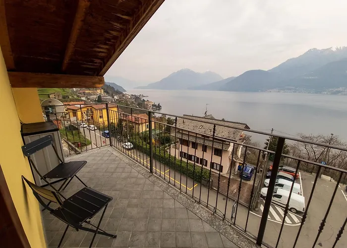 La Mansarda Sul Apartment *