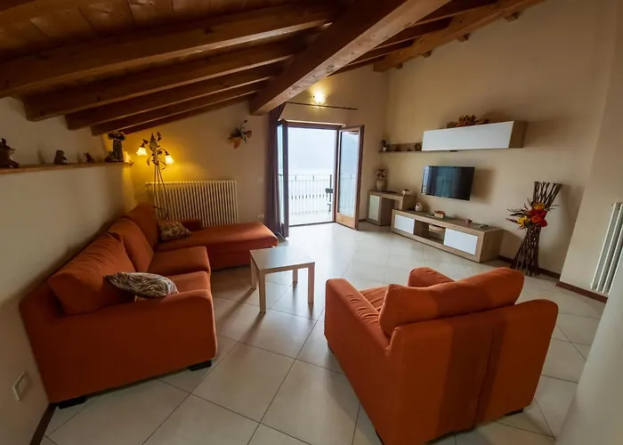 Apartment La Mansarda Sul *