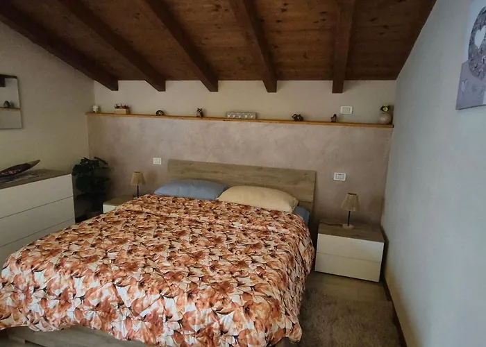 Apartment La Mansarda Sul Bellano